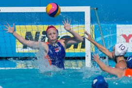 Natte-gymles-en-eerste-test-mini-beachwaterpoloveld