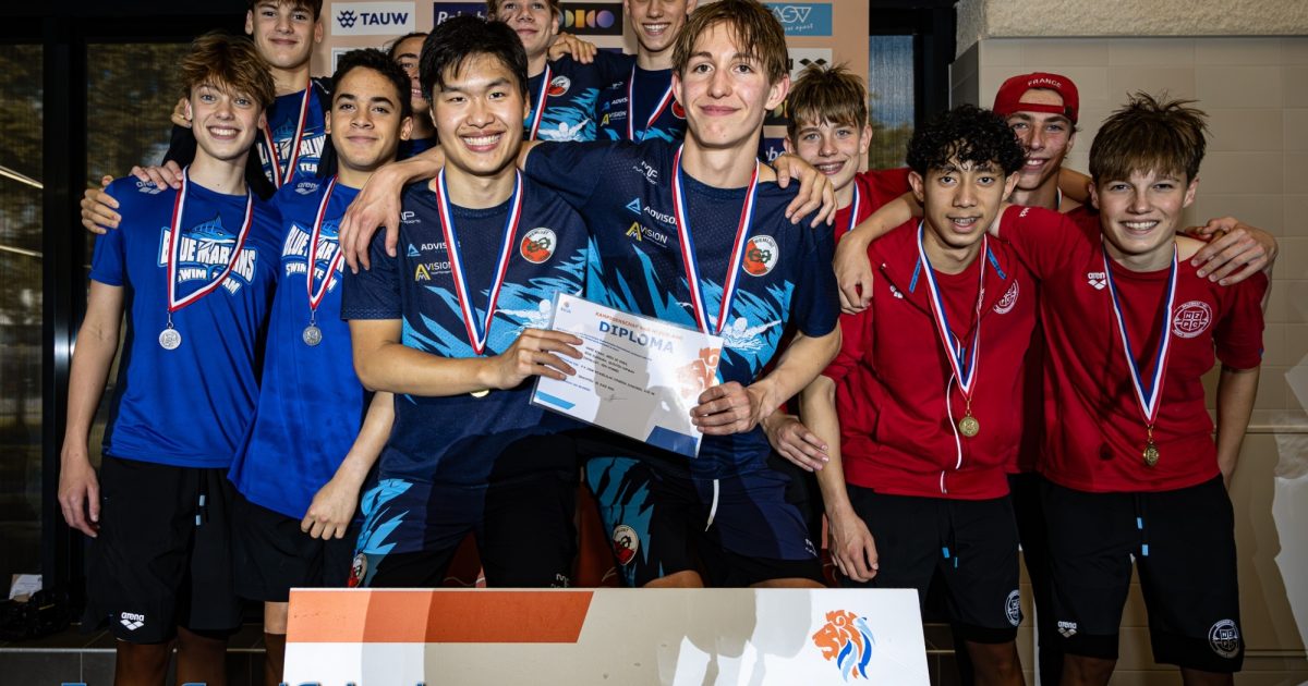 NJK lange baan tweede dag; Titels voor Amersfoort en Den Hommel, wederom succes voor Huisman, Metten