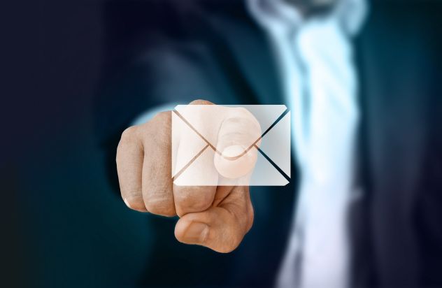 Finger g0a9258bf4 1920